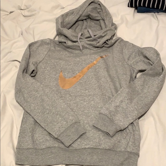 black nike hoodie with rose gold swoosh